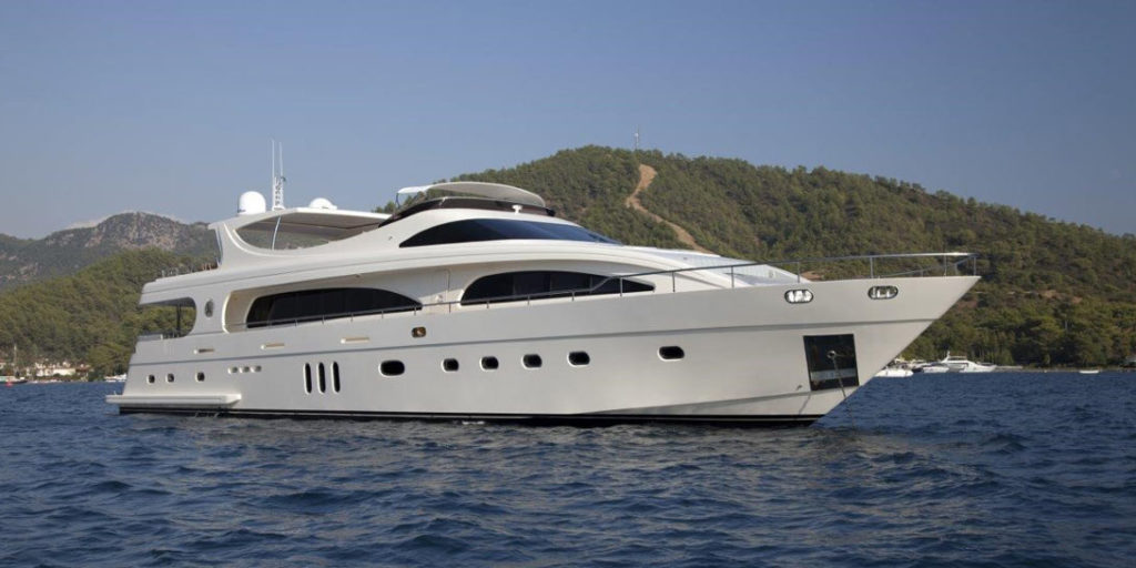Select Pre-owned Yachts Listing