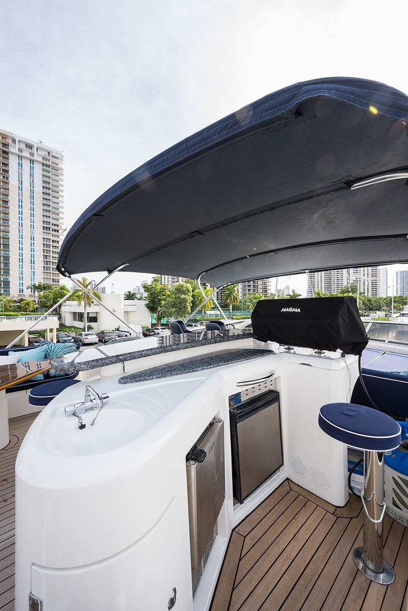 2004 Sunseeker 82 Yacht for Sale Top Gun Yacht Miami International