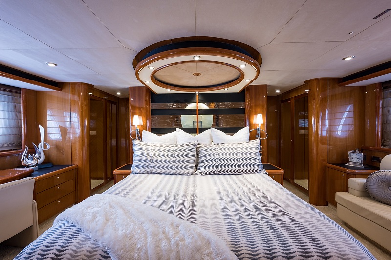 2004 Sunseeker 82 Yacht for Sale Top Gun Yacht Miami International