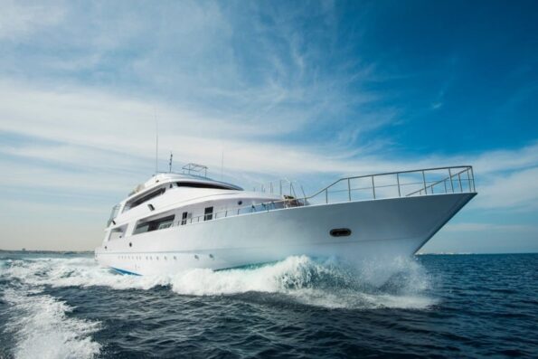 5 Good Characteristics of a Worldwide Superyacht Broker 5 Good Characteristics of a Worldwide Superyacht Broker