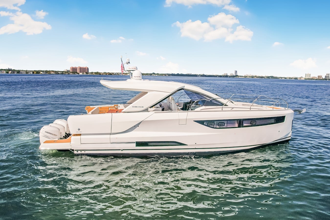 Small Yacht Brands Under 50 Feet: Best Value Picks for First-Time Owners Small Yacht Brands Under 50 Feet: Best Value Picks for First-Time Owners