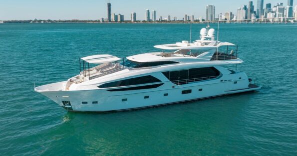 How a Boat Dealer in Miami Handles Warranty Claims on New Boats